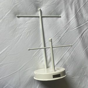 🌸3 for $30🌸 Stella & Dot jewelry stand